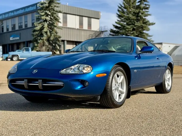 Jaguar Xk8