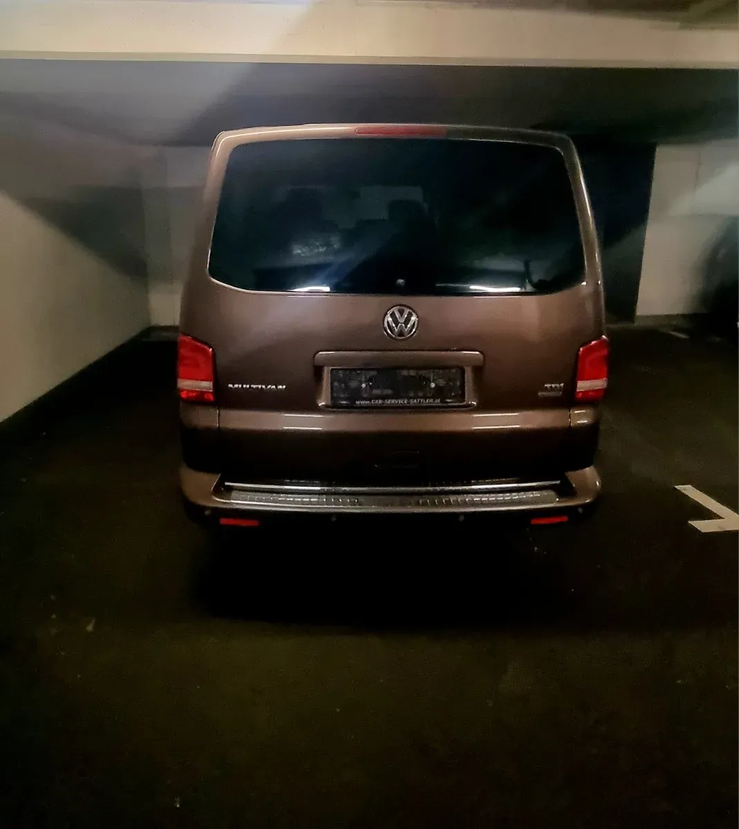 Volkswagen T5 2010 photo 3