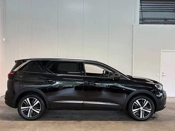 Peugeot 5008 2019 photo 2
