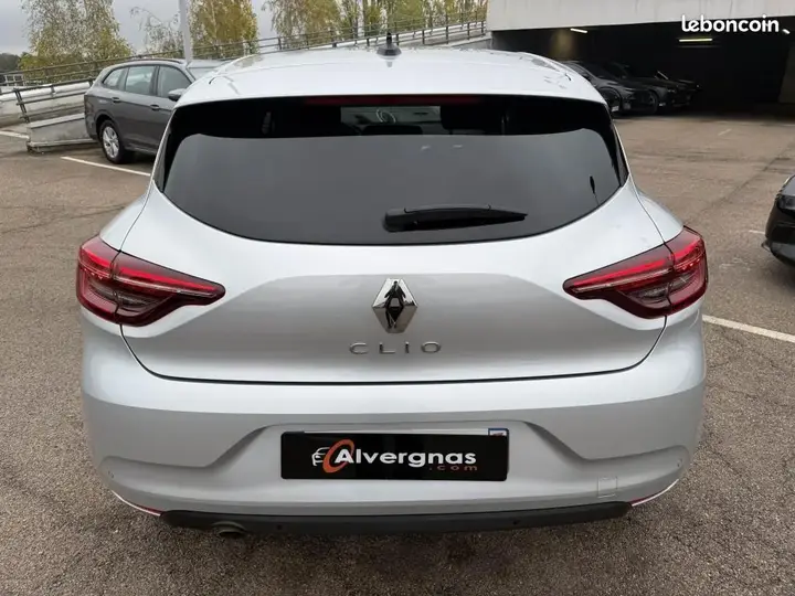 Renault Clio 2023 photo 5
