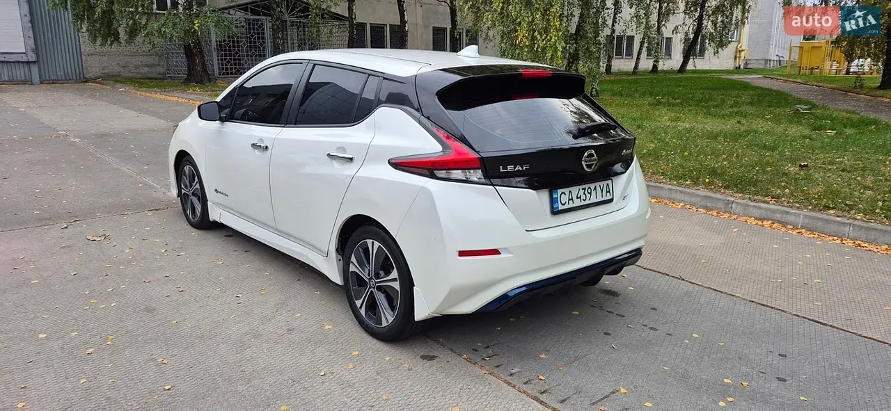 Nissan Leaf 2019 photo 4