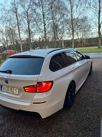 BMW 530D 2011 photo 4
