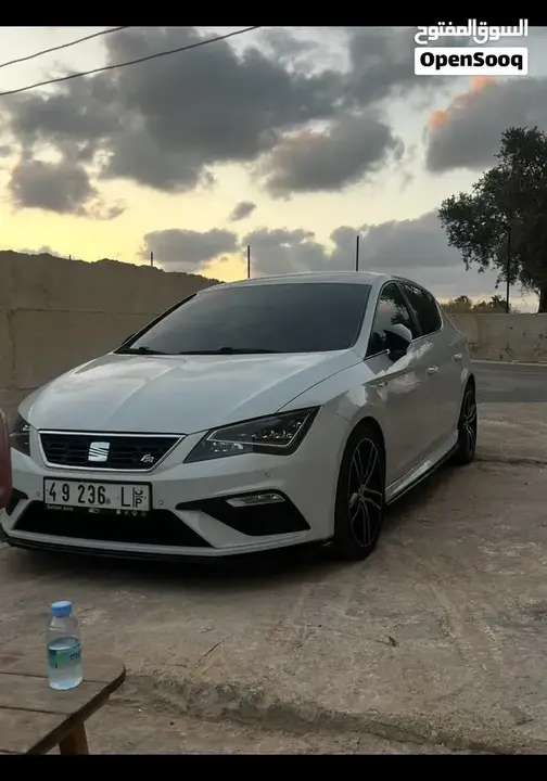 Seat Leon 2018 photo 2