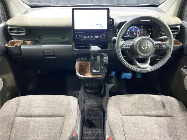 Toyota Sienna 2023 photo 2
