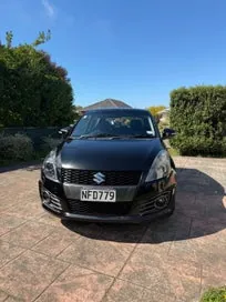 Suzuki Swift 2013 photo 2