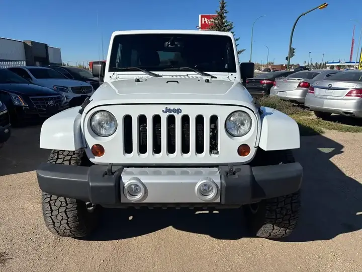 Jeep Wrangler 2013 photo 3