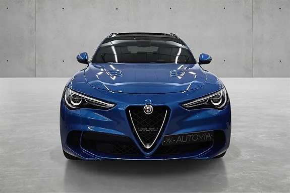 Alfa Romeo Stelvio 2018 photo 3
