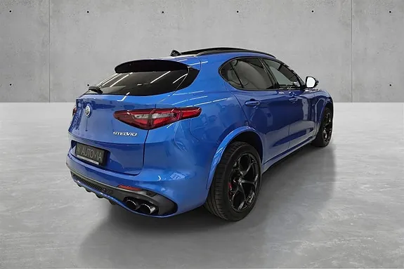 Alfa Romeo Stelvio 2018 photo 5