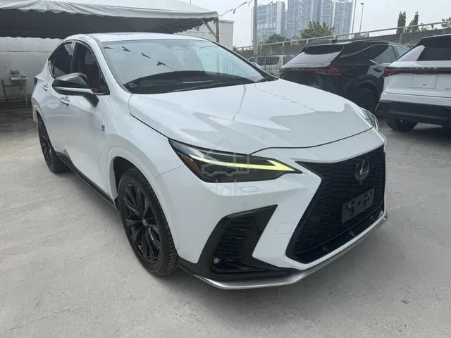 Lexus Nx350