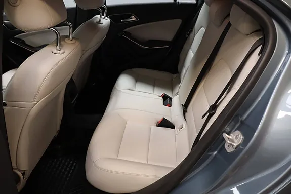 Mercedes-Benz A180 2013 photo 5