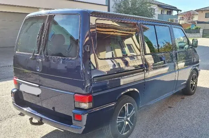 Volkswagen Multivan 1999 photo 3