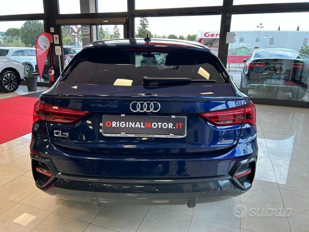 Audi Q3 2021 photo 2