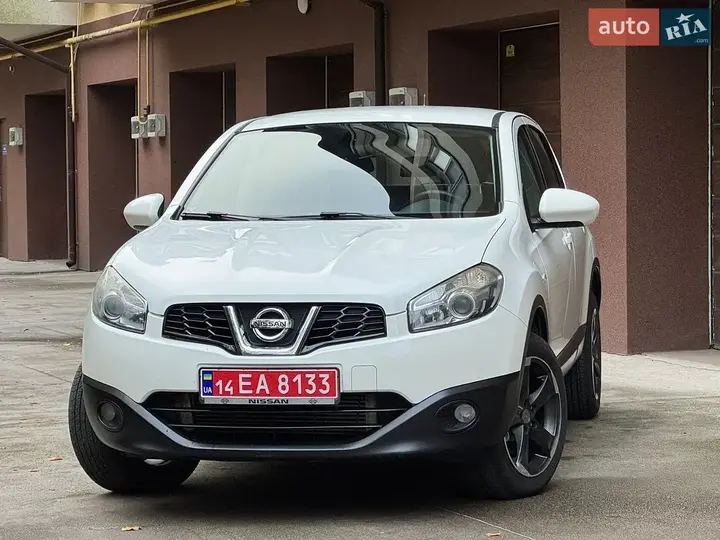 Nissan Qashqai 2012 photo 4