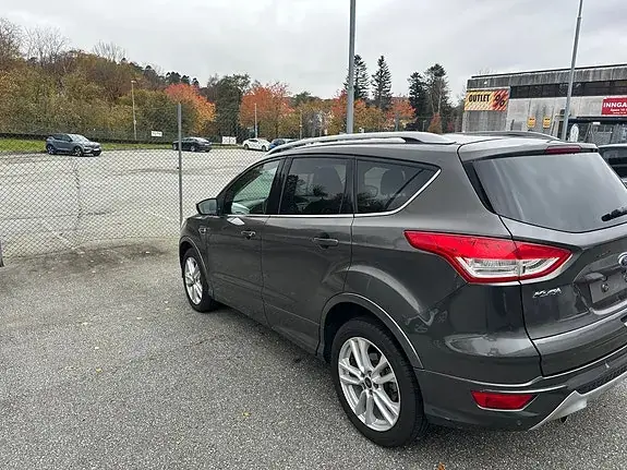 Ford Kuga 2015 photo 4