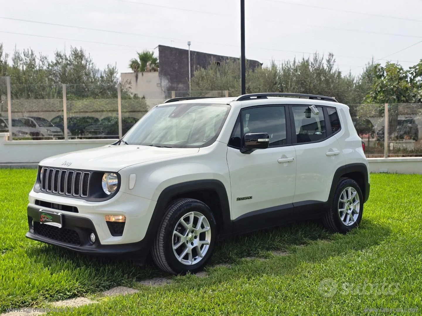 Jeep Renegade 2024 photo 3