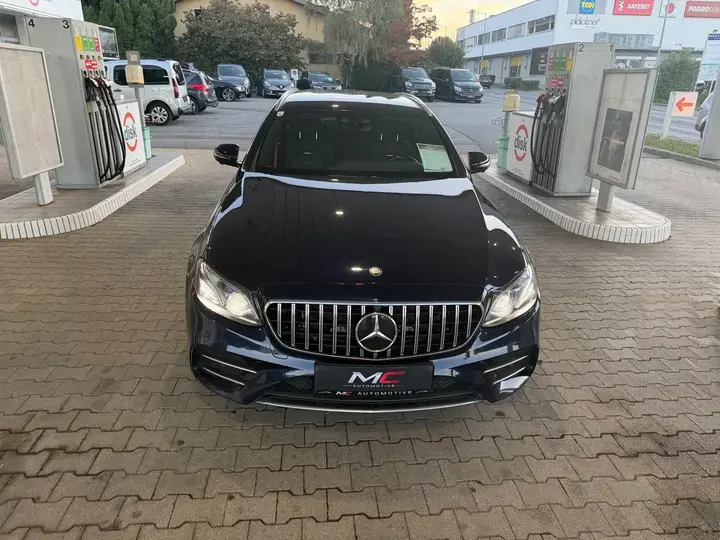 Mercedes-Benz E-Class 2018 photo 2