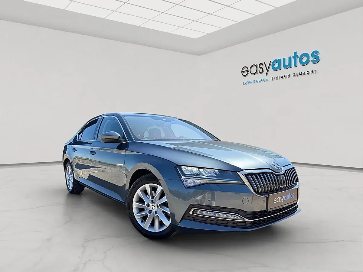 Skoda Superb 2020 photo 3