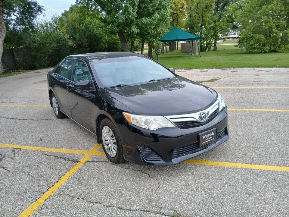 Toyota Camry 2012 photo 3