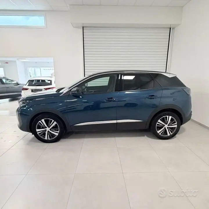 Peugeot 3008 2023 photo 4