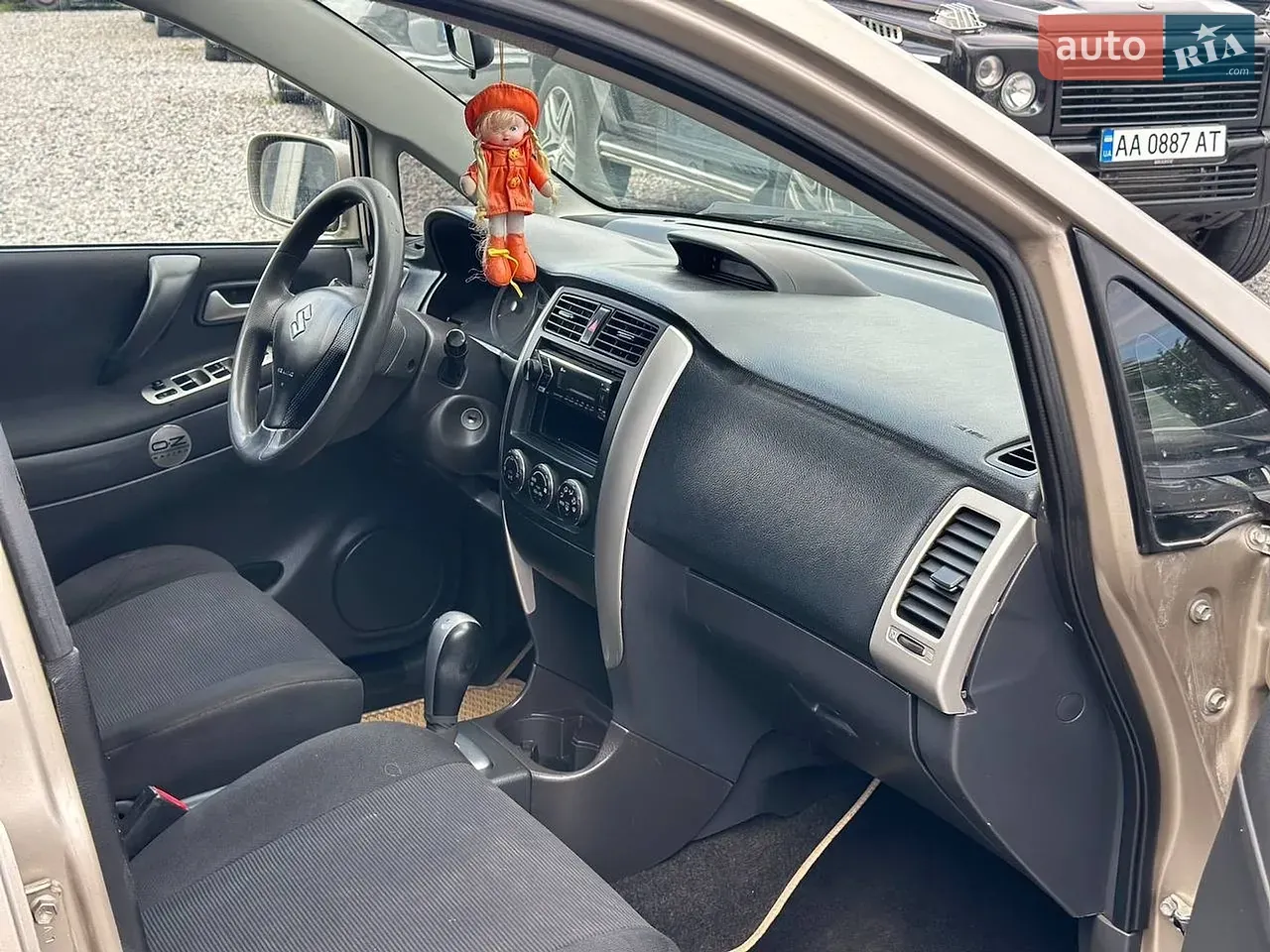 Suzuki Liana 2007 photo 4