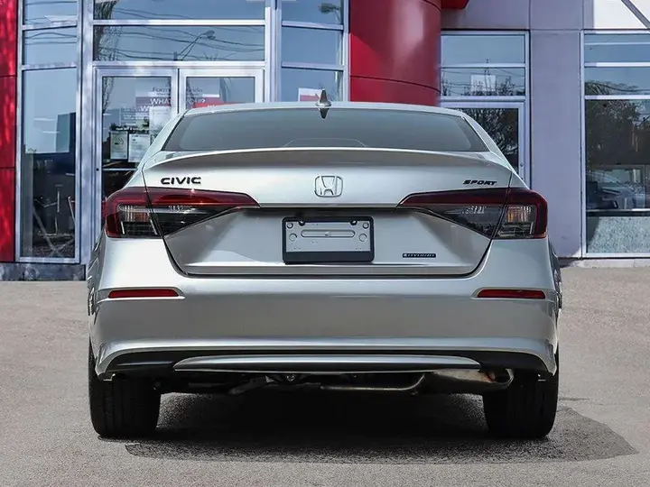Honda Civic 2026 photo 5