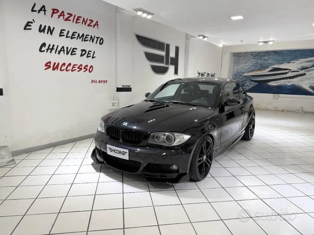 BMW 1 Series 2009 photo 2