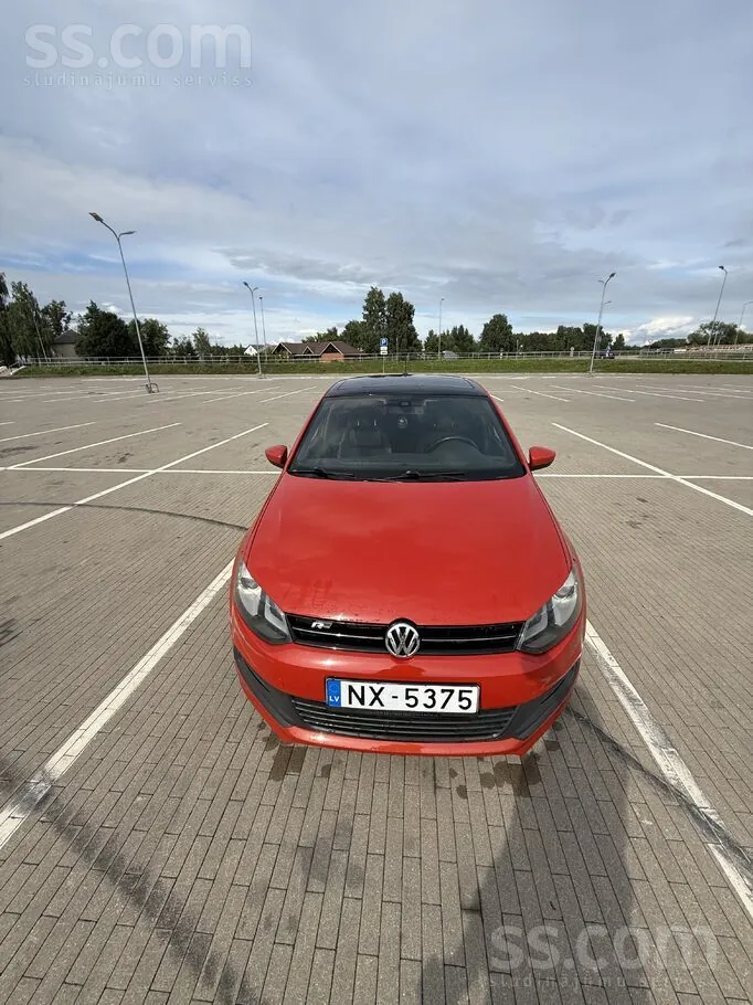 Volkswagen Polo 2012 photo 4