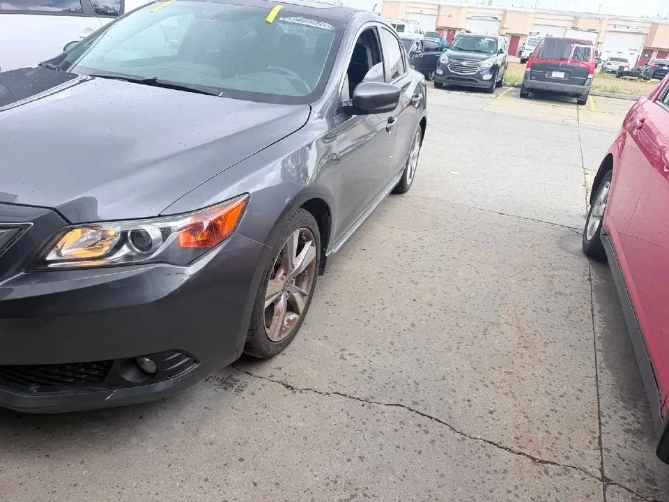 Acura Ilx 2013 photo 2