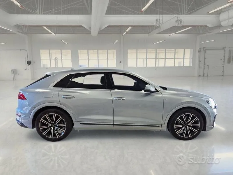 Audi Q8 2025 photo 3