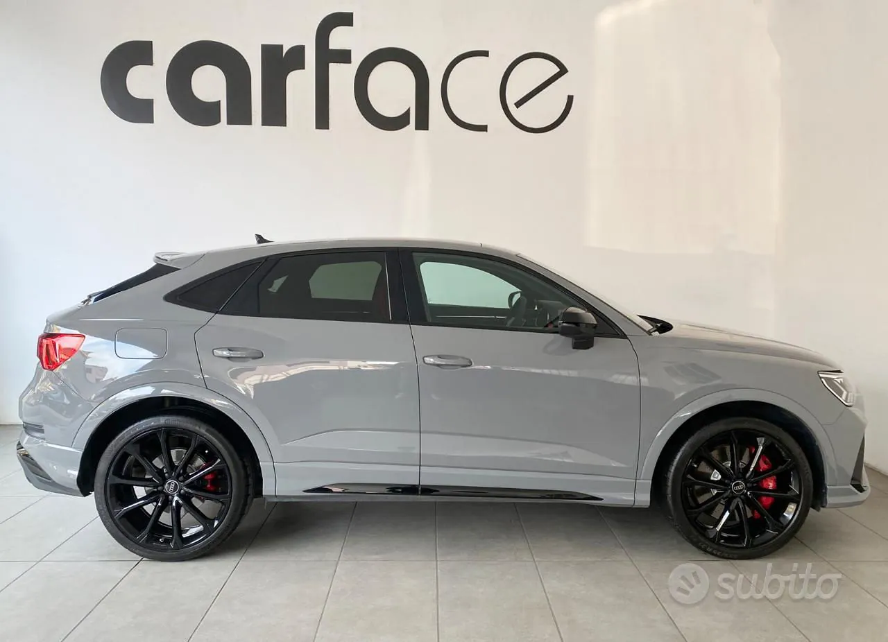 Audi Q3 2023 photo 5