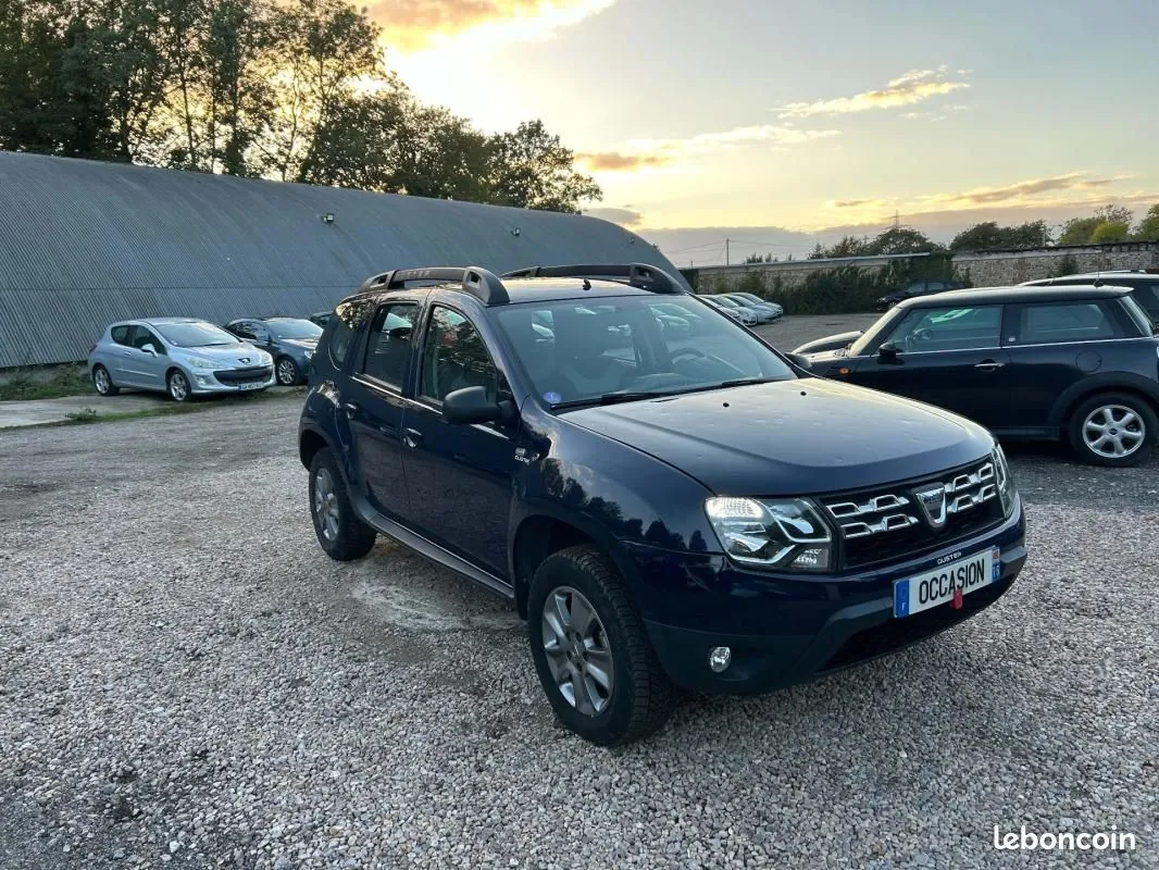 Dacia Duster 2017 photo 2