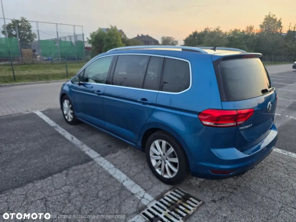 Volkswagen Touran 2016 photo 3