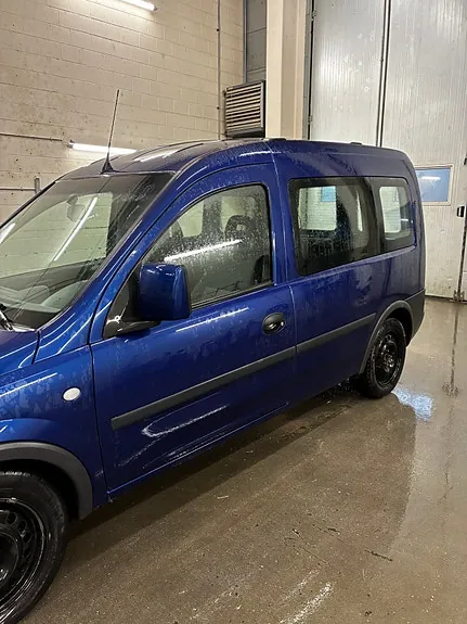 Opel Combo 2009 photo 4