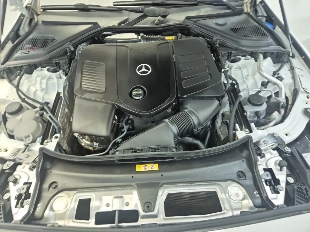 Mercedes-Benz E-Class 2024 photo 5