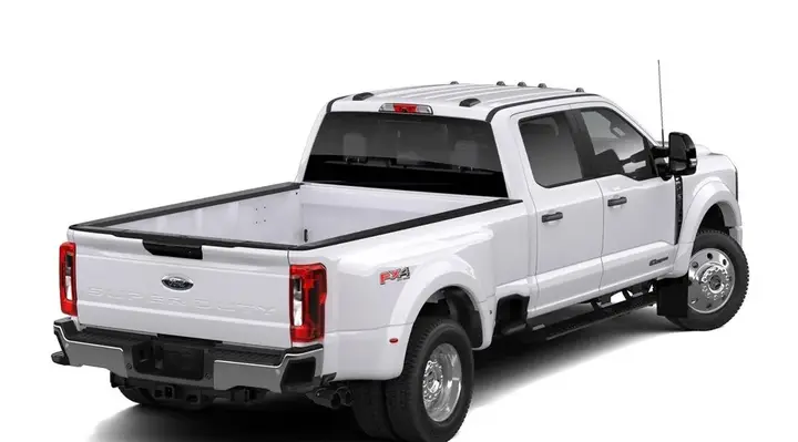 Ford F-450 Super Duty 2026 photo 3