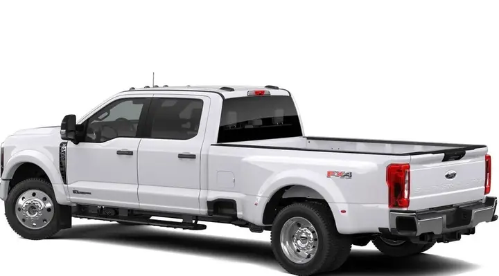 Ford F-450 Super Duty 2026 photo 2