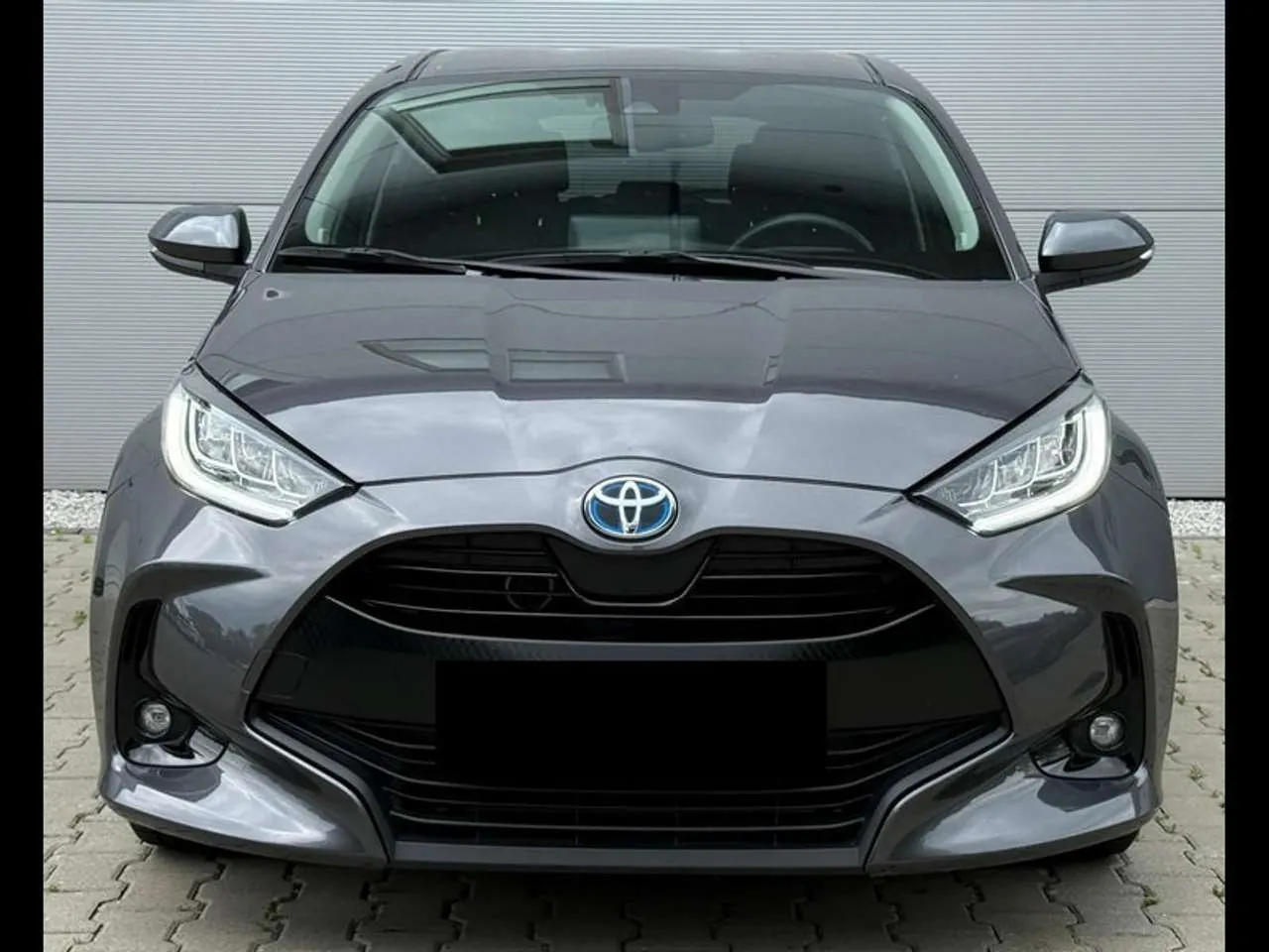 Toyota Yaris 2025 photo 2