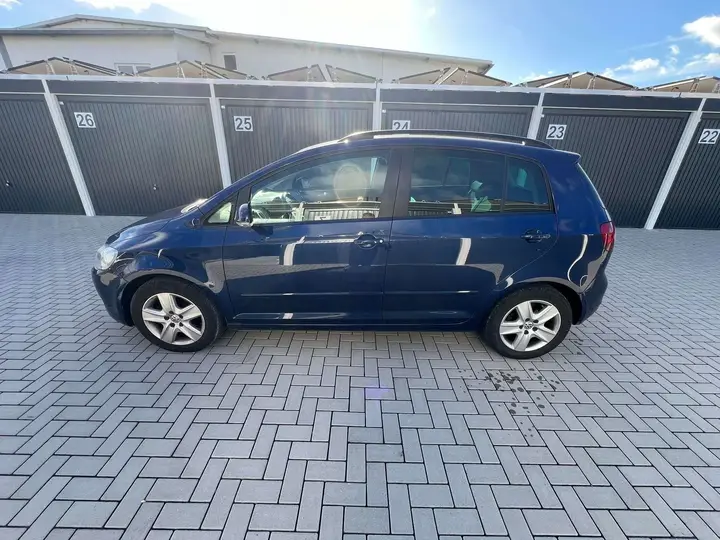 Volkswagen Golf Plus 2010 photo 3
