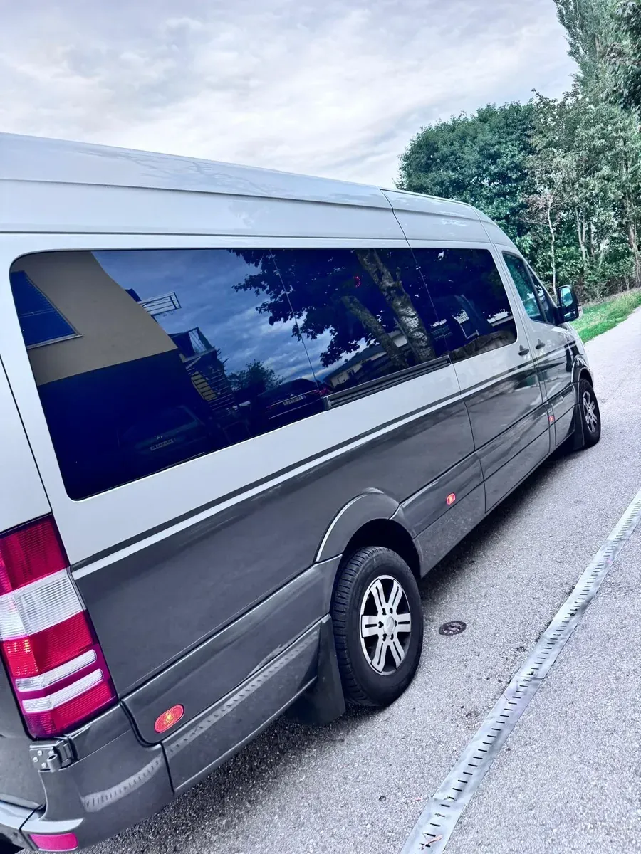 Mercedes-Benz Sprinter 2010 photo 2