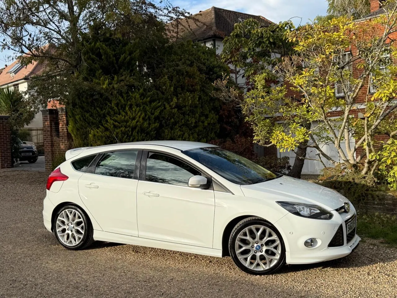 Ford Focus 2012 photo 2