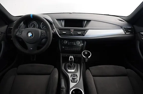 BMW X1 2014 photo 2