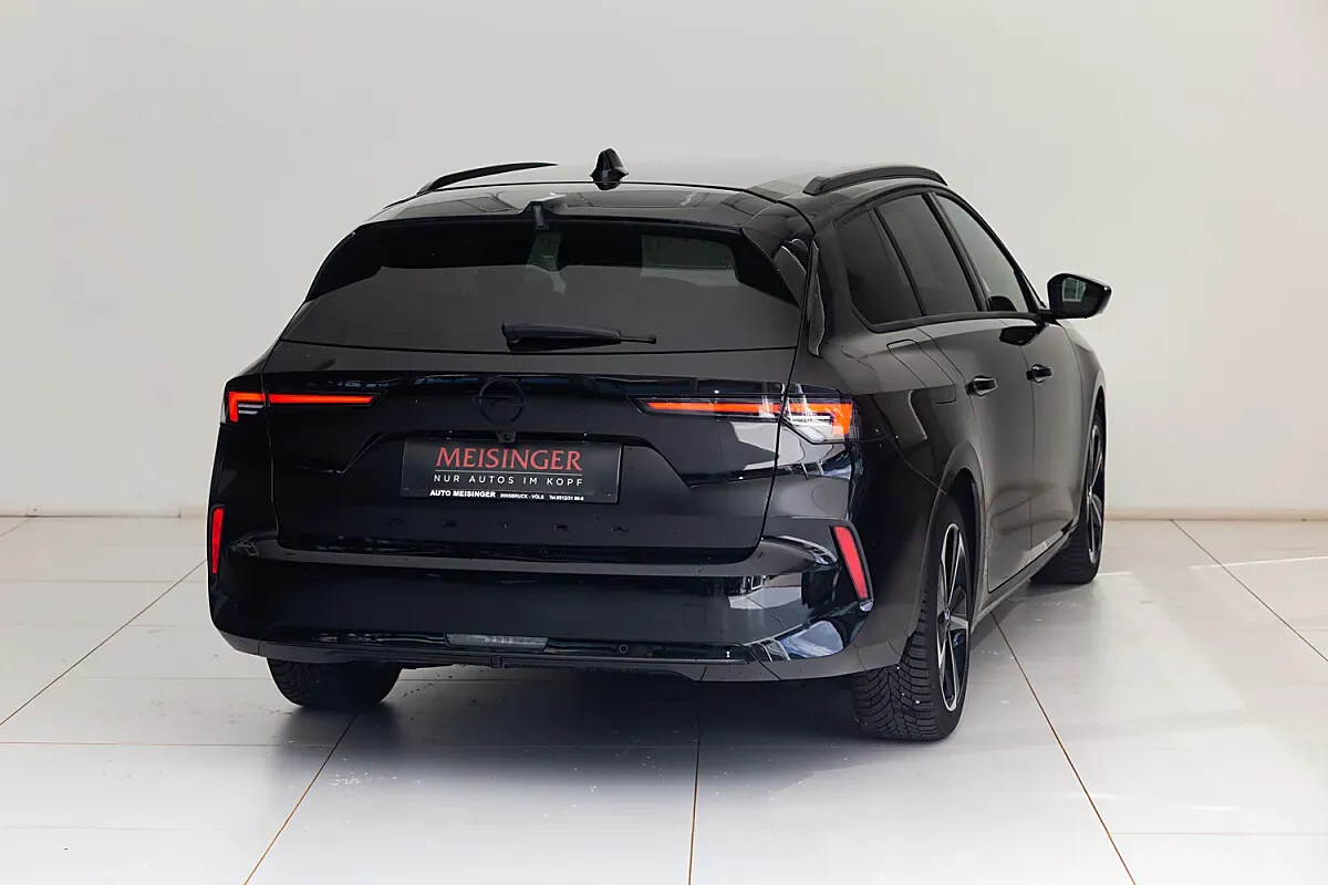 Opel Astra 2025 photo 2