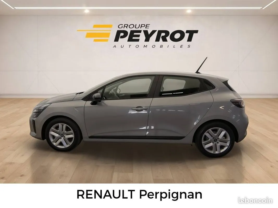 Renault Clio 2025 photo 3