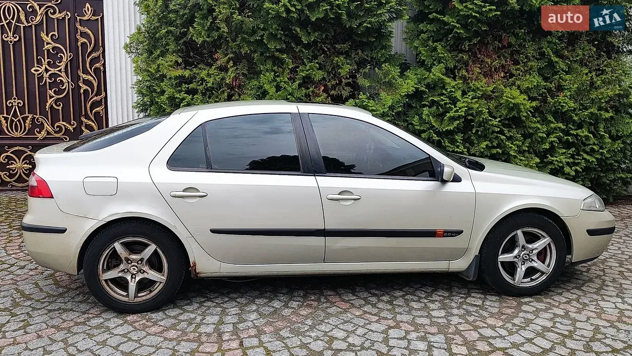 Renault Laguna 2004 photo 5