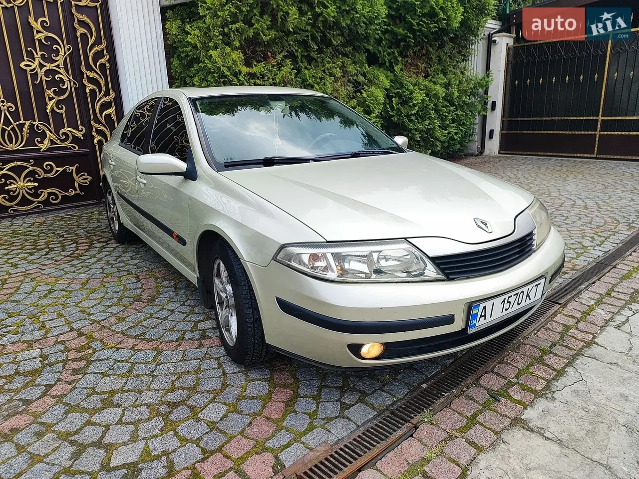 Renault Laguna 2004 photo 2