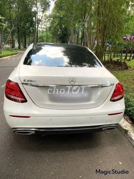 Mercedes-Benz E-Class 2017 photo 3