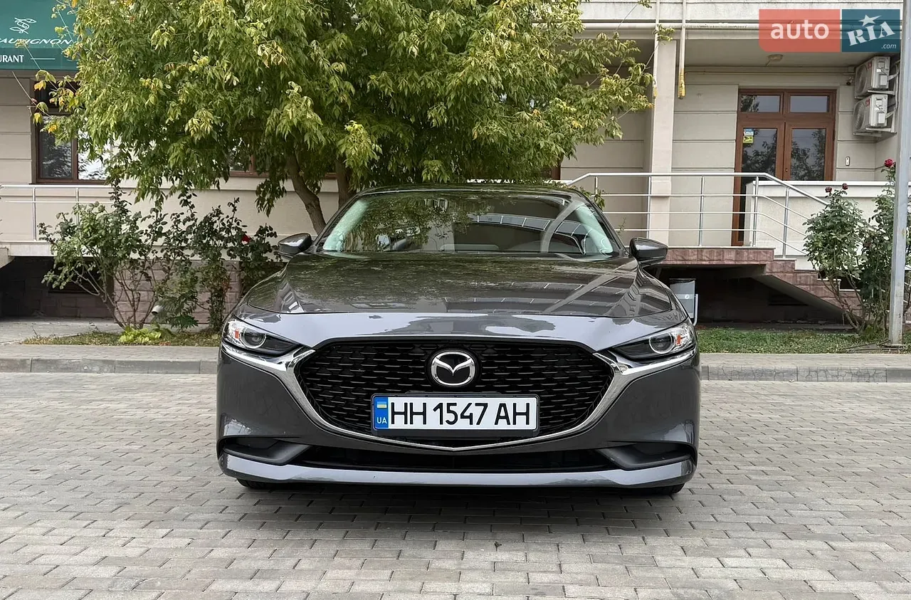 Mazda 3 2023 photo 3