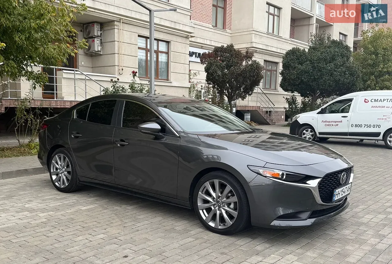 Mazda 3 2023 photo 2