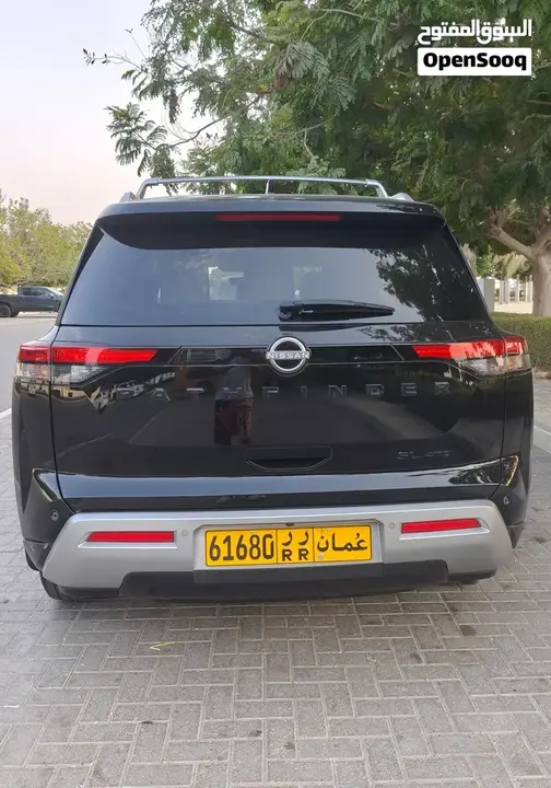 Nissan Pathfinder 2023 photo 2