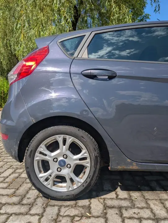 Ford Fiesta 2013 photo 3